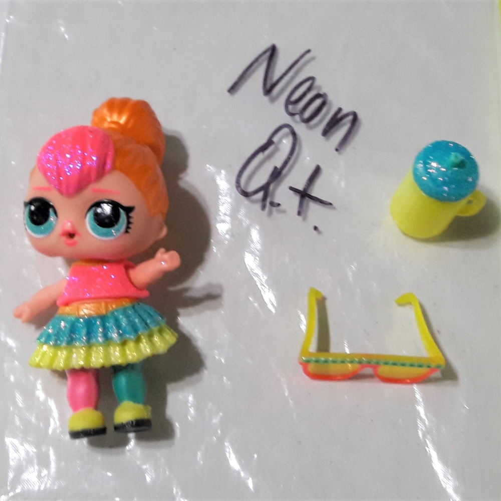 LOL Doll Neon QT